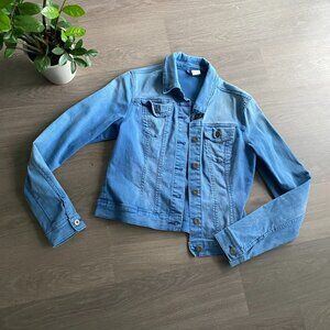Vila Clothes Cropped Blue Button-Up Jean Jacket